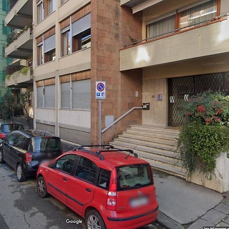 Yid Buonvicini Design Apt In Florence Out Of Ztl Luaran gambar