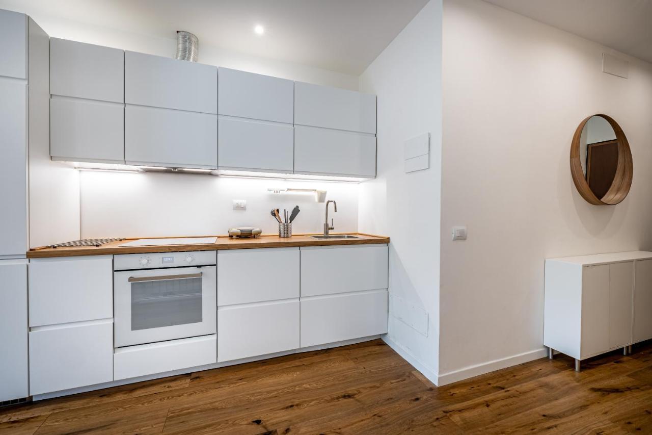 Yid Buonvicini Design Apt In Florence Out Of Ztl Luaran gambar